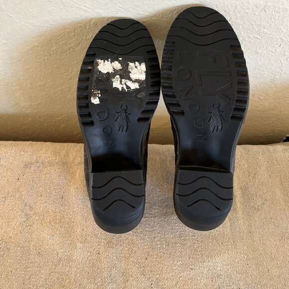 Fly London Woman's Suede Low Ankle Slip-On Wedge Shoes Sz 7 - 7.5 - Picture 9 of 13